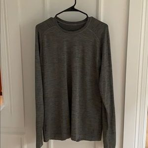 Lululemon Metal Vent Tech Pullover Deep